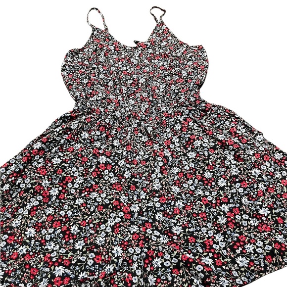 Divided Women’s Black Floral Romper - Picture 1 of 5
